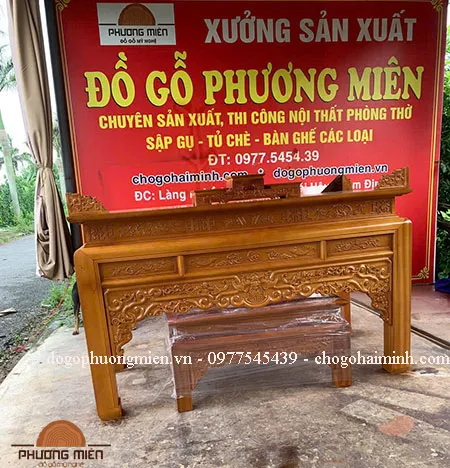 bàn thờ gỗ mít chạm truyện như ý.