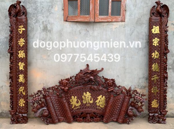 Cuốn thư câu đối gỗ gụ đẹp tại Nam Định.