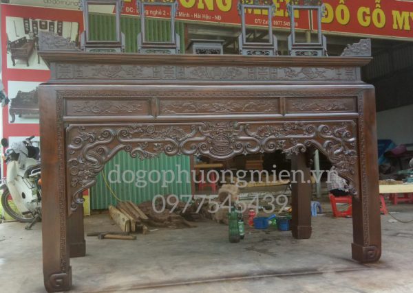 bàn thờ gia tiên gỗ tại Hà Nội