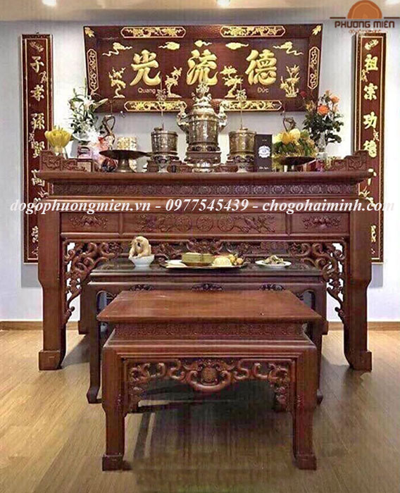 Mẫu bàn thờ truyện gỗ gụ đẹp chuẩn phong thuỷ